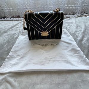 Michael Kors Whitney Outlined Shoulder Bag